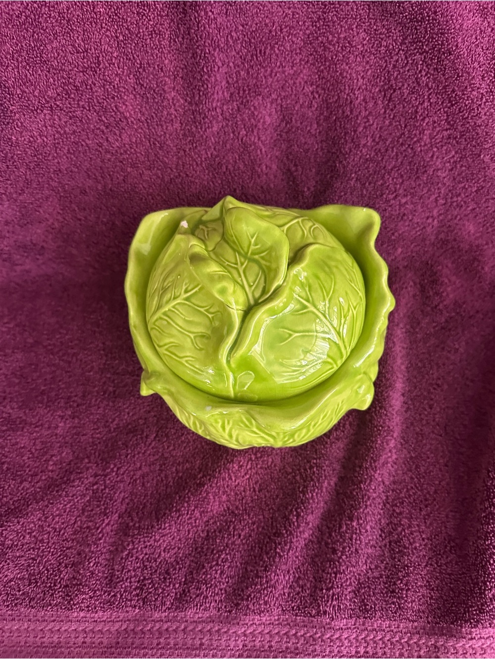 Vintage Ceramic Cabbage Head Bowl/lid, 1970's  Holland Mold Cottage Core